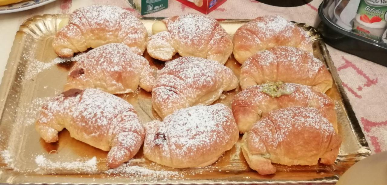 B&B Profumi Di Sicilia Valderice Bagian luar foto
