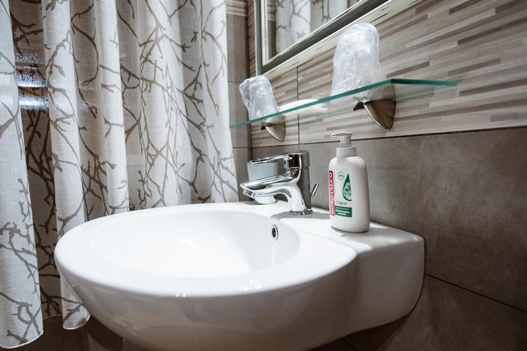 B&B Profumi Di Sicilia Valderice Bagian luar foto