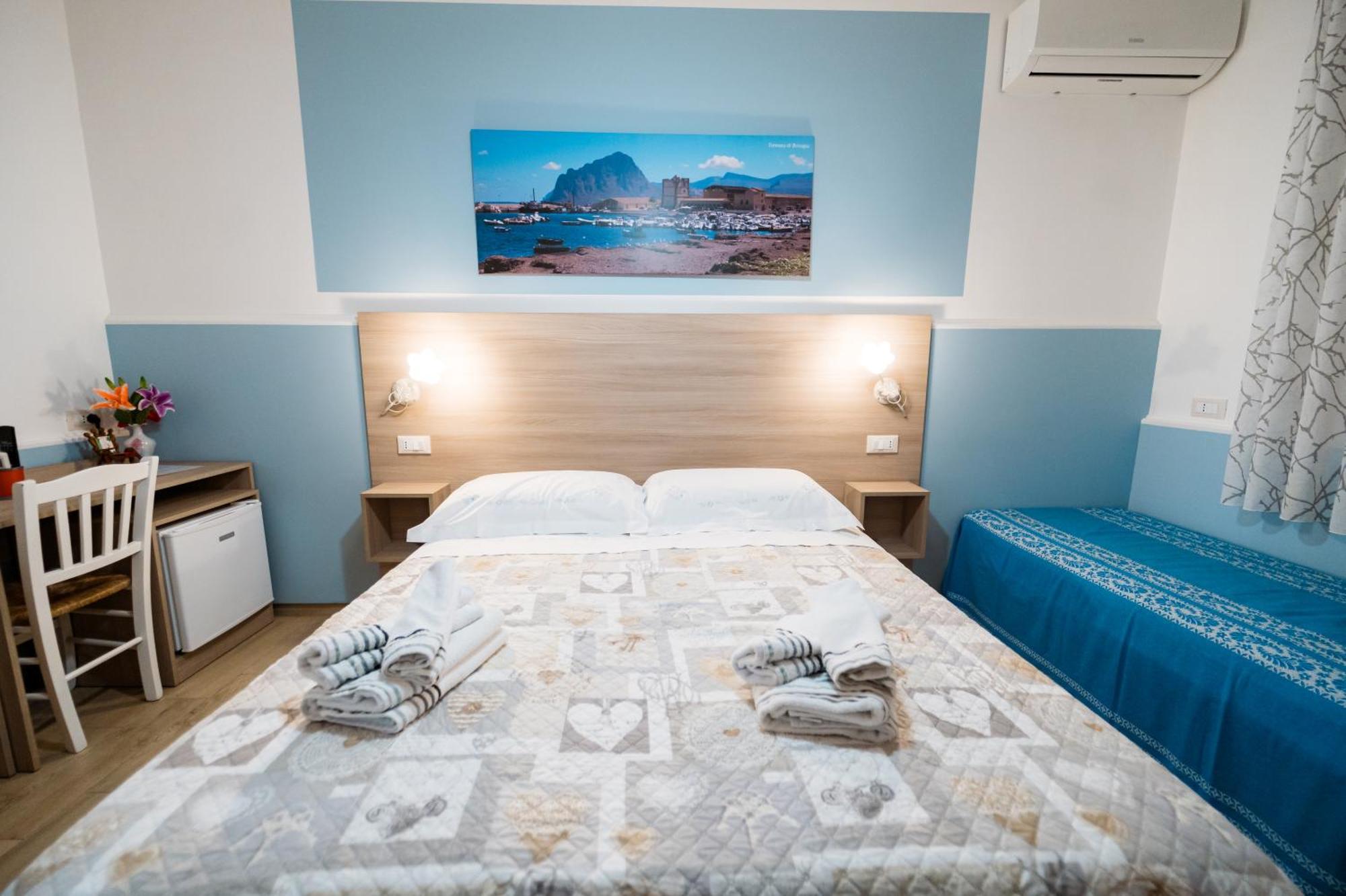 B&B Profumi Di Sicilia Valderice Bagian luar foto